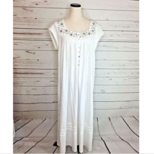 Eileen West White Cotton Long Nightgown NWOT B476